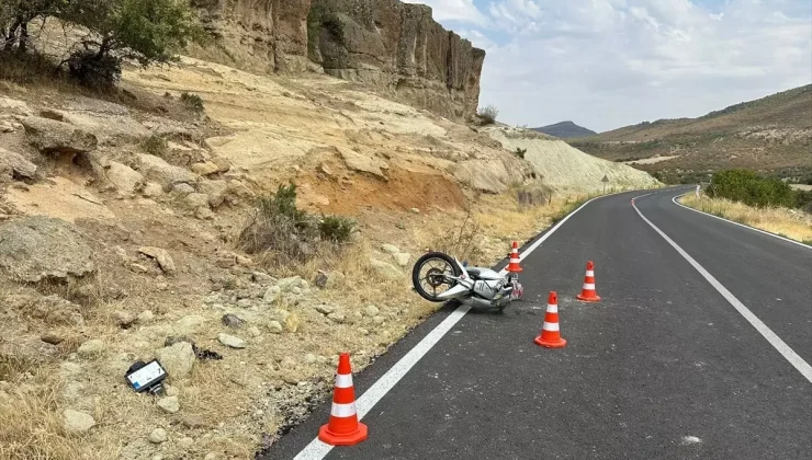 Uşak’ta motosiklet kazası: 16 yaşındaki çocuk hayatını kaybetti